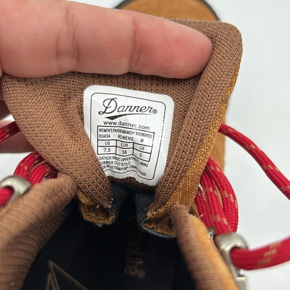 Danner Women's Panorama 6" Brown/Red Suede Waterproof Hiking Boots - Picture 5 of 14